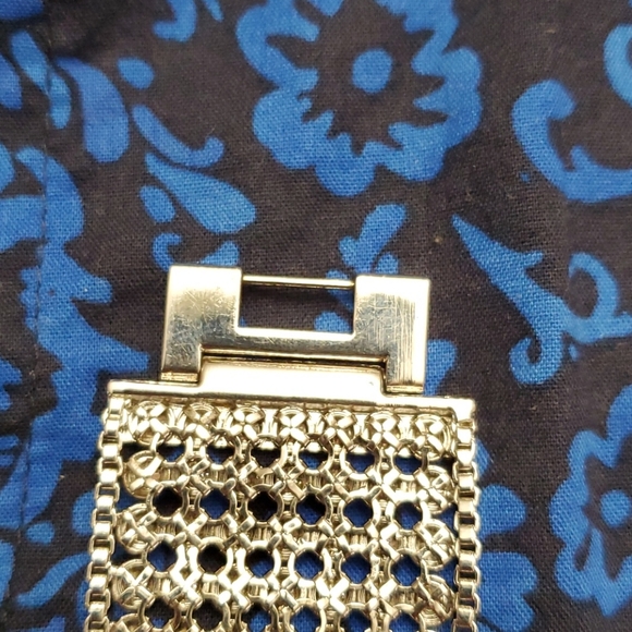 COPY - JLo Swarovski Crystal Watch - Picture 11 of 14